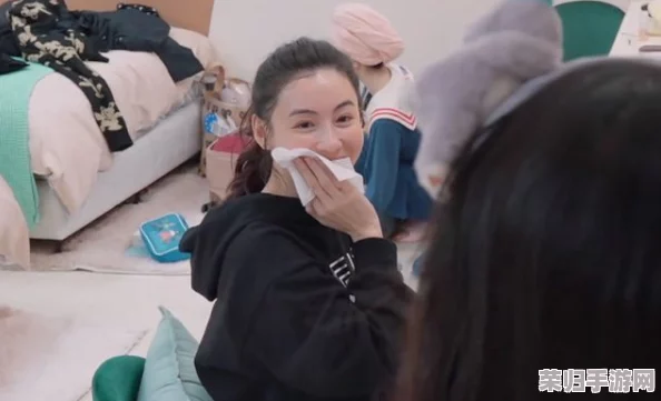 张柏芝下面毛黑黑，网友：这样的细节才是真实生活中的她