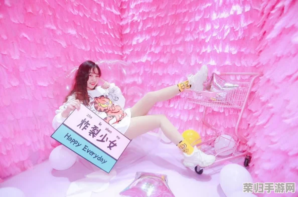 白丝校花 扒开美腿甜美打扑克,网友直呼“眼福不浅,真是养眼的组合!” 白丝校花 扒开美腿甜美打扑克,网友直呼“眼福不浅,真是养眼的组合!”