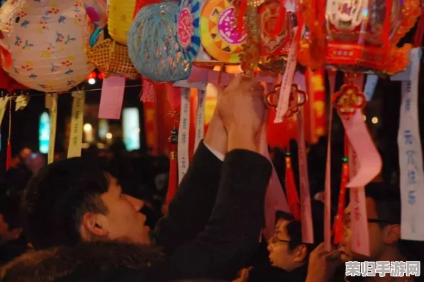 苏语棠苏娅换闹元宵猜灯谜：传统文化与当代生活的碰撞与融合