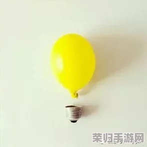 坤坤插进桃子里的用户评价：新鲜的创意和美妙的表现，让人惊叹不已！