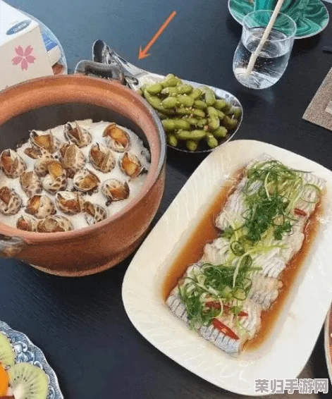 病娇胡桃用嘴给旅行者喂粥，粉丝称赞画风独特，情感细腻，提供难得的温馨体验！