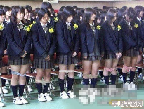 老师脱了内裤让我亲，这种行为真让人想不通，究竟是个别情况还是普遍现象？