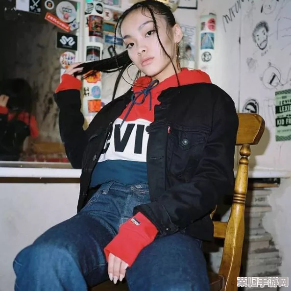 十岁小女孩rapper中国大陆，展现非凡才华，网友称赞其风格新颖且充满能量，令人惊艳不已