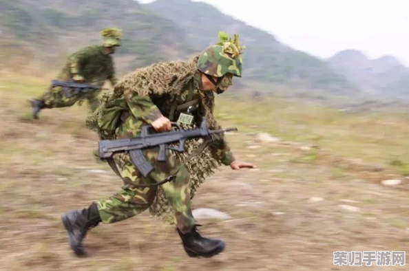 特种兵们被训练得合不拢腿，这是为了提高他们的战斗力
