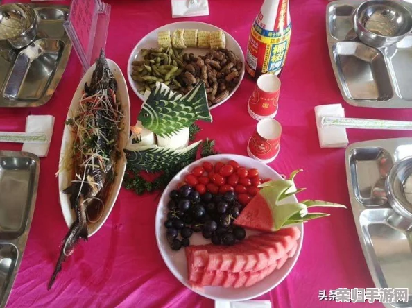 班长露出 强行被男生揉，网友评论：这剧情也太夸张了吧！现实中怎么可能发生这种事？真是让人无语