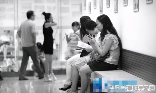 无套内谢大学处破女www：探讨成人内容与教育的对立与融合