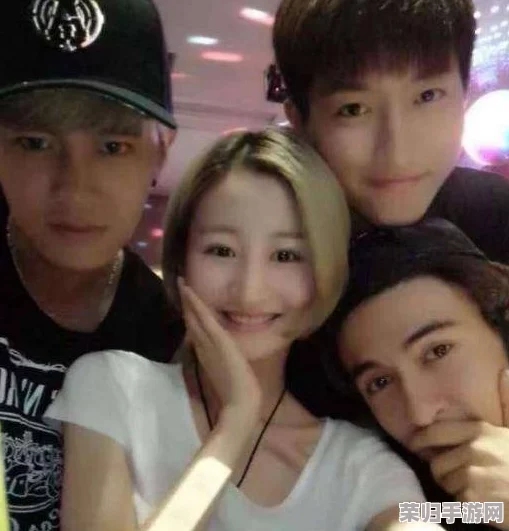 李宗瑞贝贝：探讨这对情侣在公众视野中的复杂关系及其背后的故事与影响力分析
