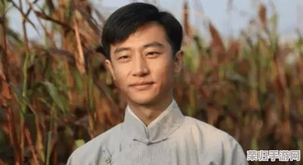 钢钢钢钢钠好多水免费版，网友们直言好评如潮，称其为游戏界的一股清流，趣味十足，值得一试！