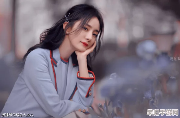 年轻漂亮小 1：探寻她们的生活秘密和独特魅力