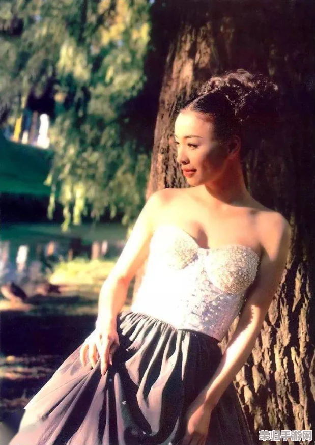 美女100‰-裸-体-无遮挡，真是让人惊艳的视觉盛宴，难以置信的完美身材和无与伦比的魅力！