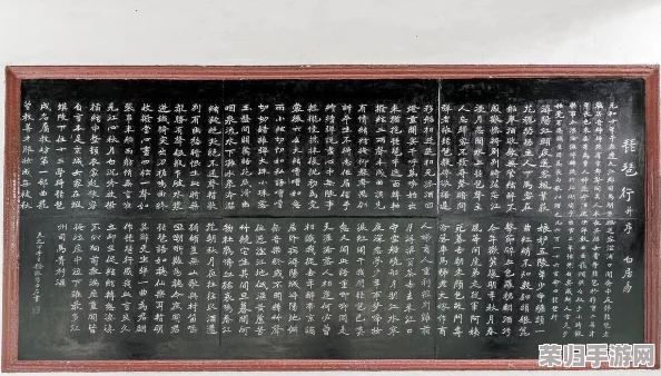 二男一女怎么亲密:理解三人关系中的情感纽带与互动方式的深层次探讨 二男一女怎么亲密:理解三人关系中的情感纽带与互动方式的深层次探讨