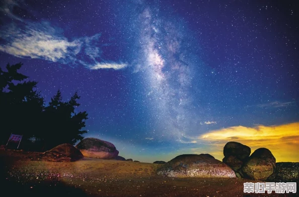 梁佳芯 星空：在璀璨星空下，感受梁佳芯的独特魅力与艺术灵魂交织出的美丽画卷
