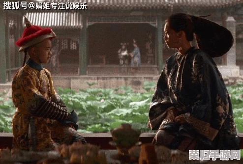 老太奶性战HD：网友热议这部作品的剧情设定与角色发展，认为其挑战了传统观念，引发广泛讨论和思考