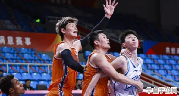 DNF无限火力模式：揭秘最强输出英雄，谁将主宰战场狂潮？