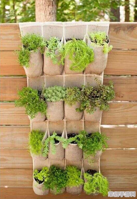 创意口袋园艺：高效合成植物策略与独家技巧大赏，打造迷你绿洲新风尚