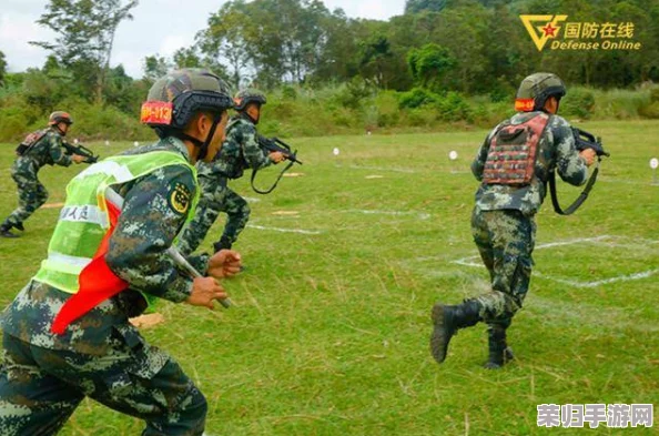 三角洲特战队实战测评：AKM经典再现与PTR32新锐锋芒，谁才是战场上的制胜之选？