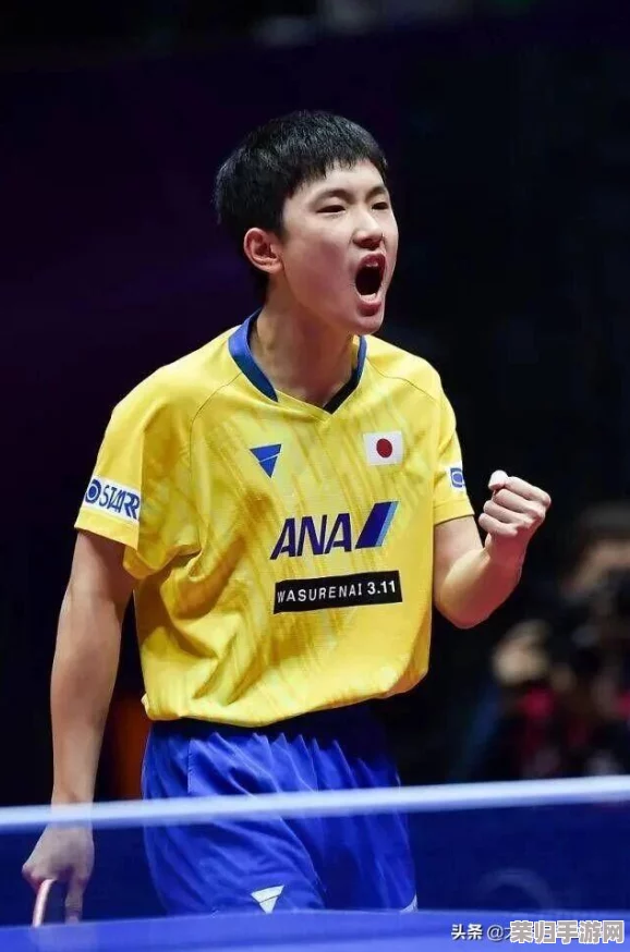 魔兽争霸：探寻终极后期霸主，哪位玩家以策略与操作独步江湖？