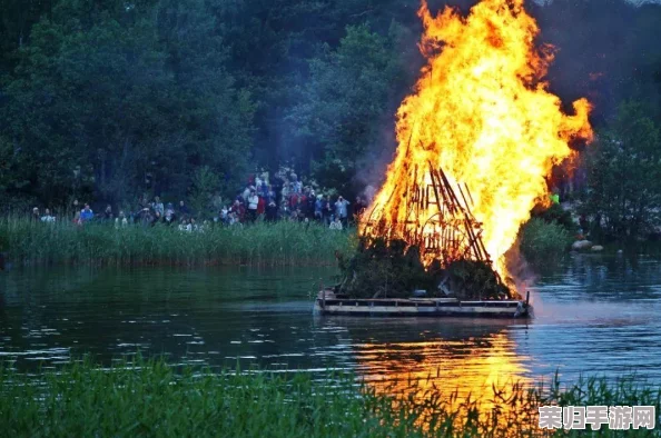探索《地下城与勇士》中，哪套节日限定装扮蕴含神秘符咒力量？